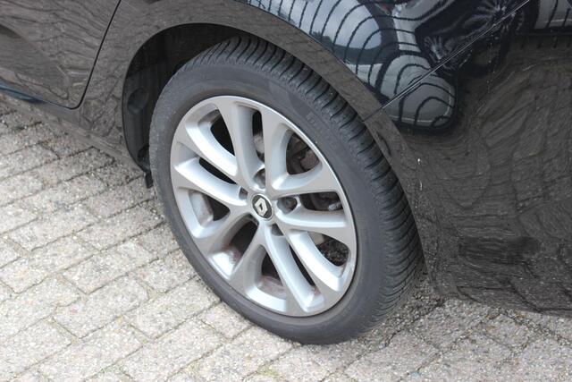 Renault MEGANE Estate 1.2 TCe Bose