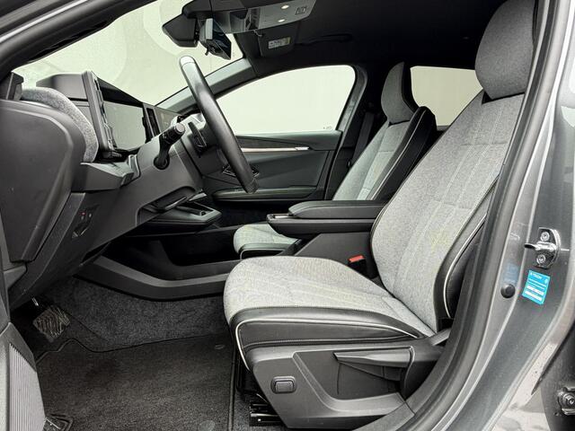 Renault MEGANE E-Tech EV40 Boost Charge Techno / Dealer onderhouden / Accu SoH 93,2 % / Navigatie / Stoel-/Stuurverwarming / Cruise Control / Climate Control / Achteruitrijcamera / Draadloze Telefoonlader / Apple Carplay Android Auto /