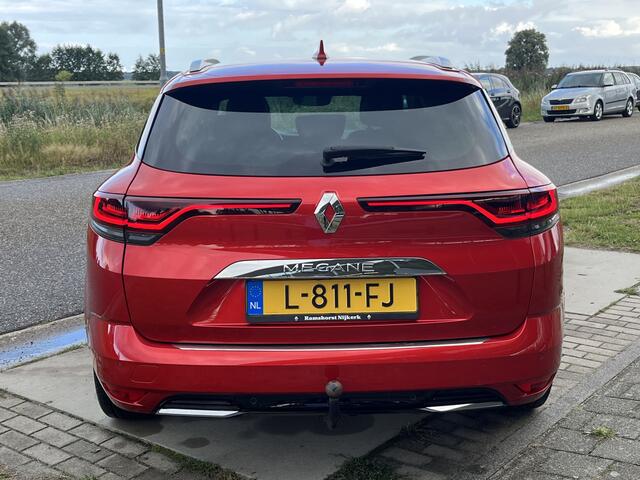 Renault MEGANE Estate 1.3 TCe 140PK Business Edition One / Trekhaak / Leder / Stoelverw. / Pano-dak / Parkeerhulp V+A / LMV