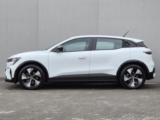 Renault MEGANE E-Tech EV40 Boost Charge Equilibre / SOH 94,74% / All Season Banden / Navigatie via Apple Carplay & Android Auto / Cruise Control / Achteruitrijcamera /