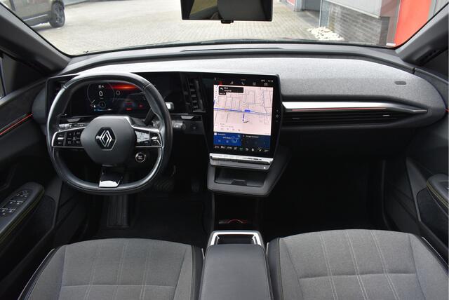 Renault MEGANE E-Tech EV60 Optimum Charge Techno SOH 94.6%, Afn. trekhaak, Adaptive cruise, 20 inch, 360 camera, Stoel/stuurverwarming