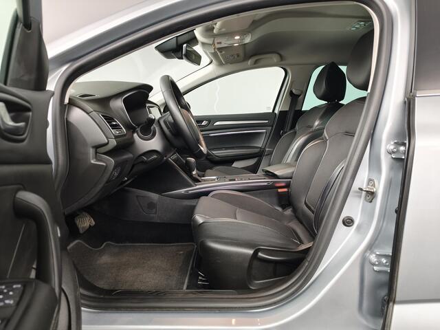 Renault MEGANE Estate 1.3 TCe 140 Techno | Trekhaak | Dodehoekdetectie | Achteruitrijcamera |
