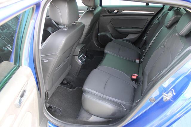 Renault MEGANE Estate 1.3 TCe 140 Techno | Incl. 12 maanden garantie | Cruise control | Climate control | Apple carplay/Android auto | Trekhaak | Keyless entry | Lane assist |