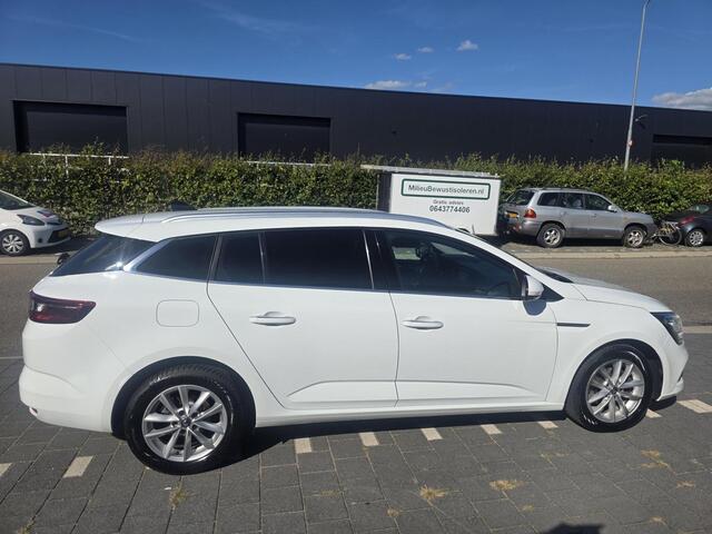 Renault MEGANE Estate 1.2 TCe Bose intens AUTOMAAT, navigatie, led, heads-up display, climate control, cruise control, enz