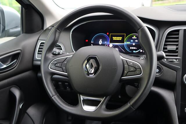 Renault MEGANE Estate 1.6 E-Tech Plug-In Hybrid 160 Zen | SOH 97% | Camera | Cruise Control | Navigatie | Climate Control