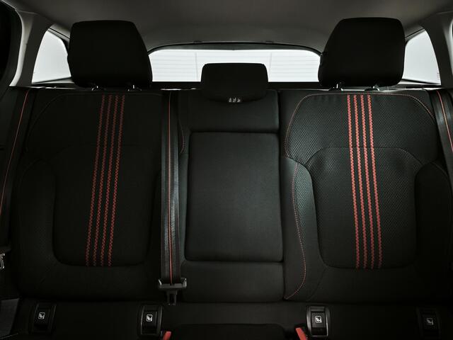 Renault MEGANE Estate 1.3 TCe 160 R.S. Line | BOSE-Audio | Camera | Adaptive Cruise Control | Navigatie |