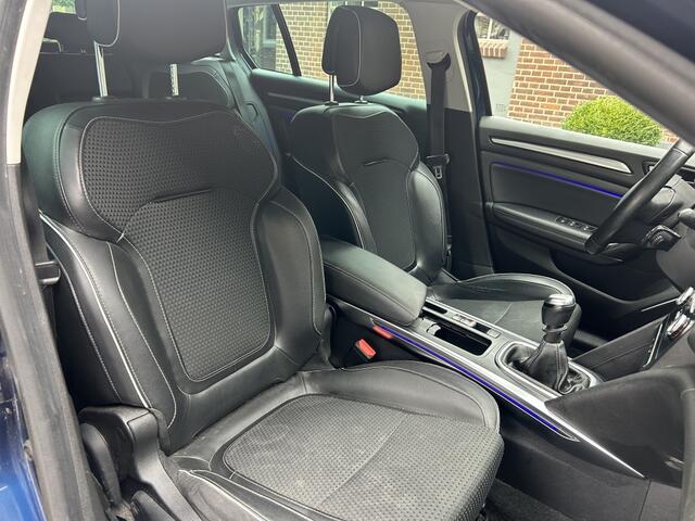 Renault MEGANE Estate 1.2 TCe Bose Export / Handel / Meeneemprijs
