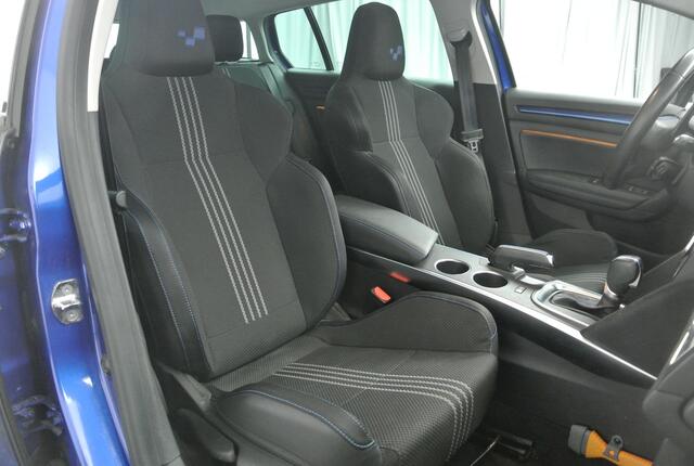 Renault MEGANE Estate 1.6 TCe 205pk GT | R-Link | Bose Audio | Camera | 18" Velgen |