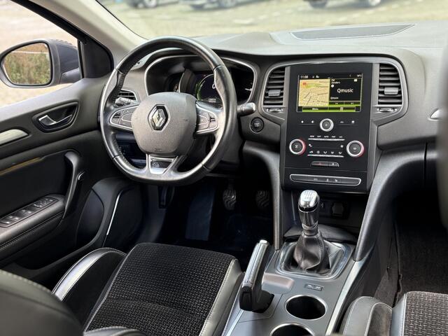 Renault MEGANE Estate 1.5 dCi Bose Navi Led Camera Keyless