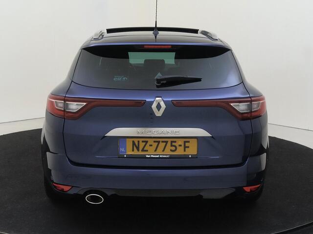Renault MEGANE Estate 1.2 TCe Bose | Panorama schuifdak | Head-up display | Achteruitrijcamera