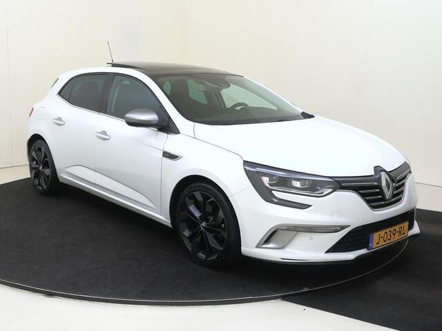 Renault MEGANE 1.3 TCe GT-Line | Navigatie | Elektrisch schuifdak | Trekhaak | Climate controle | Camera