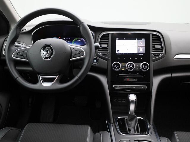 Renault MEGANE Estate 1.6 E-Tech Plug-in Hybrid 160 Intens | Stoelverwarming | Full-Map Navigatie | PDC Voor+Achter | 10" Digitaal Instrumentarium | Keyless | LED Pure Vision | Licht- & Regensensor | 16" LMV 'Celsium' | Cruise Control & Snelheidsbegrenzer | Apple Carplay & Android Auto