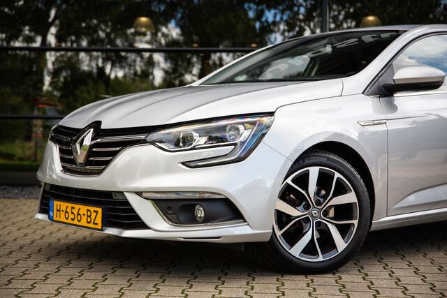 Renault MEGANE 1.2 TCe Bose , Massage, Achteruitrijcamera, Keyless
