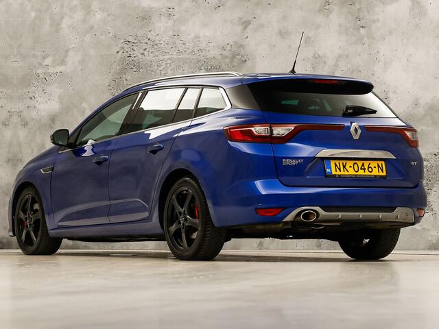 Renault MEGANE Estate 1.6 TCe GT 205Pk Automaat (VIRTUAL COCKPIT, GROOT NAVI, KUIPSTOELEN, HEAD-UP DISPLAY, CAMERA, ADAPTIVE CRUISE, BOSE, STOELVERWARMING, NIEUWSTAAT)