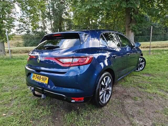 Renault MEGANE 1.3 TCe Limited AUTOMAAT | CRUISE | HAAK | NAVI | CAMERA | BOSE |