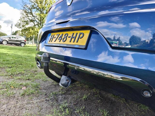 Renault MEGANE 1.3 TCe Limited AUTOMAAT | CRUISE | HAAK | NAVI | CAMERA | BOSE |