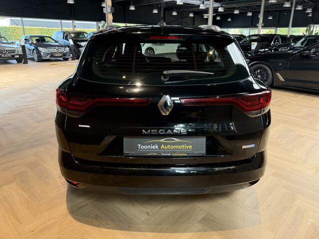 Renault MEGANE Estate 1.6 E-Tech Plug-In Hybrid 160 Business Zen