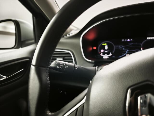 Renault MEGANE Estate 1.3 TCe 140 Techno | NAP | Navigatie | LED | Camera | DAB |