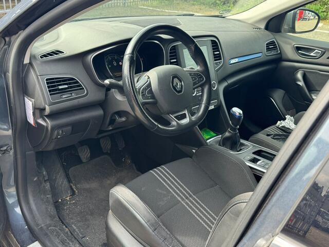 Renault MEGANE Estate 1.2 TCe GT-line