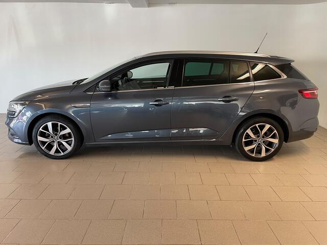 Renault MEGANE Estate 1.5 dCi Bose AUTOMAAT AIRCO NAVI CRUISE BLUETOOTH CAMERA TREKHAAK MULTI STUUR LEER ZEER NETTE AUTO