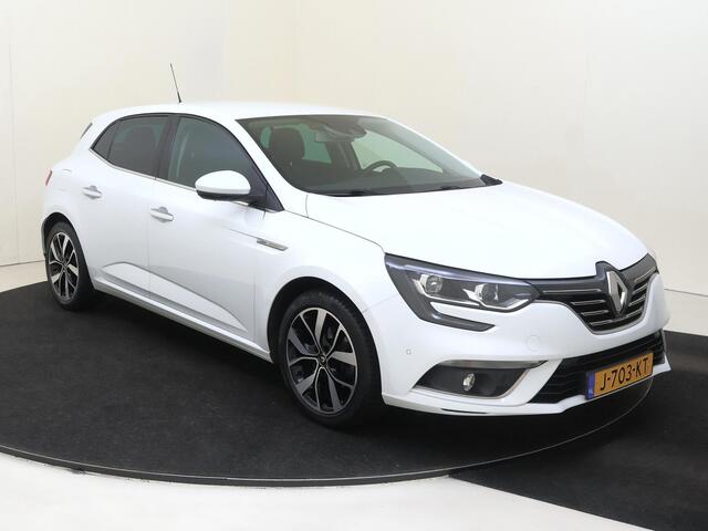 Renault MEGANE 1.3 TCe Bose |Trekhaak 1650 kg |Navigatie | Cruise & Climate Control| Achteruitrijcamera| Parkeersensoren voor & achter|