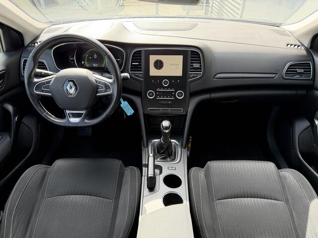 Renault MEGANE BWJ 12-2017 | 1.2 TCe 132PK Zen | CLIMA | NAVI | CRUISE | CARPLAY | MULTI FUNC LEDEREN STUUR |