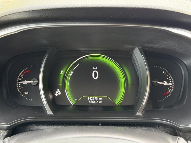 Renault MEGANE BWJ 12-2017 | 1.2 TCe 132PK Zen | CLIMA | NAVI | CRUISE | CARPLAY | MULTI FUNC LEDEREN STUUR |