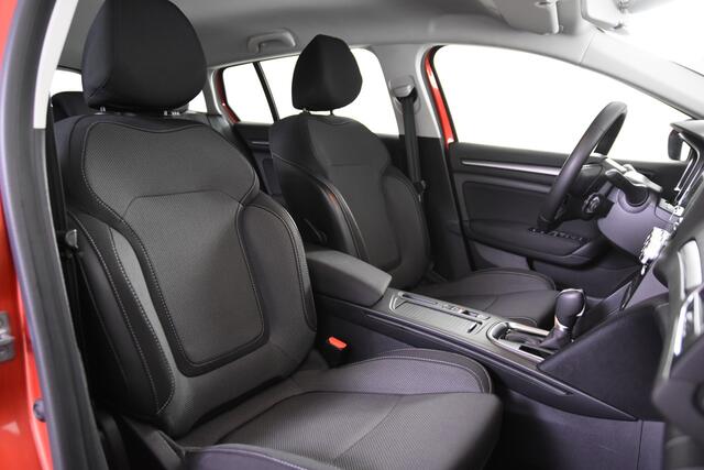 Renault MEGANE Estate 1.6 E-Tech 160 *1ste Eigenaar*Navigatie*PDC*