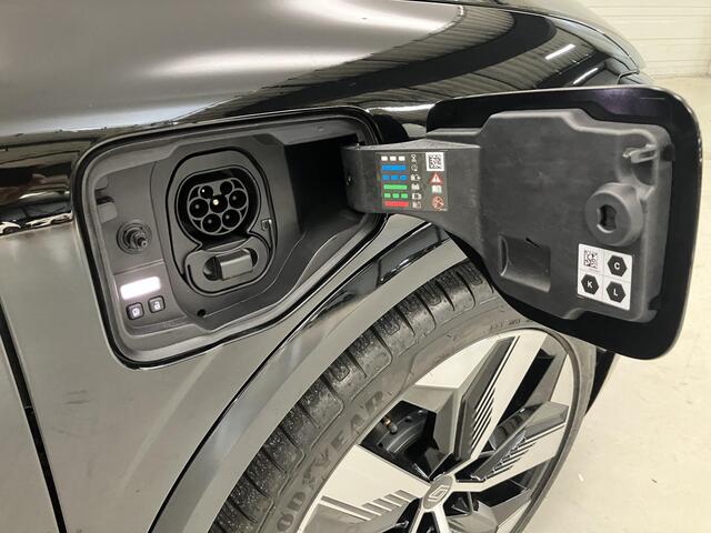 Renault MEGANE E-Tech comfort range techno 60 kWh Warmtepomp / stuur en stoelverwarming / Blind Spot Warning / Around View Monitor camera / Draadloos Apple CarPlay en Android Auto