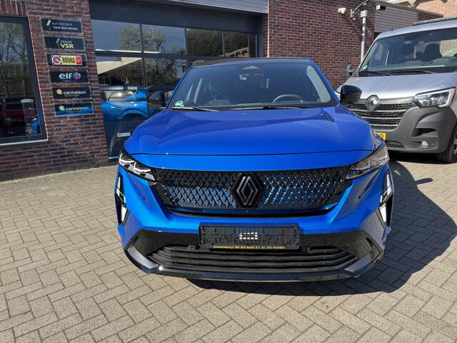 Renault Rafale 1.2 E-Tech 4x4 plug-in hybrid 300 esprit Alpine full option