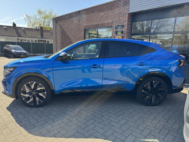 Renault Rafale 1.2 E-Tech 4x4 plug-in hybrid 300 esprit Alpine full option