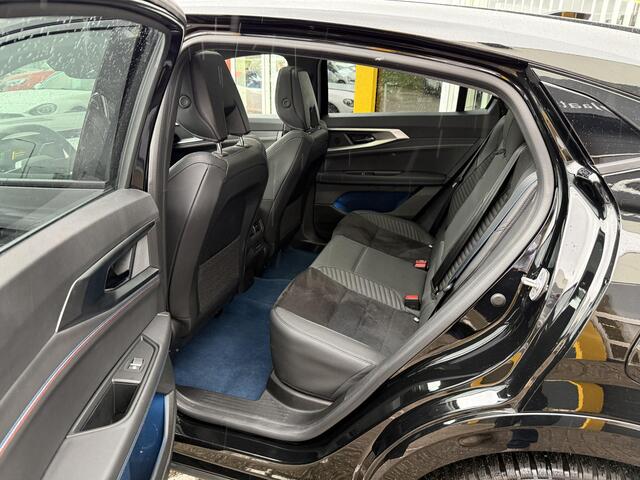 Renault Rafale 1.2 E-Tech 4x4 plug-in hybrid 300 Esprit Alpine | Pack Privilège | 360 graden camera | Panorama dak | 4 Control sturing | Matrix LED |