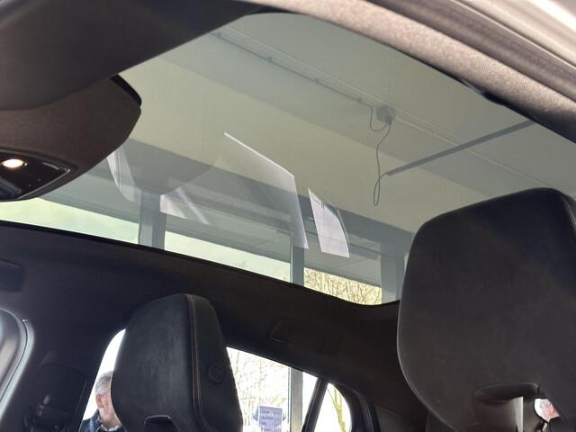 Renault Rafale 1.2 E-Tech Hybrid Esprit Alpine PACK ELYSÉE | PACK PRIVILÈGE | PACK LIGHT & SOUND | ALL-SEASON BANDEN