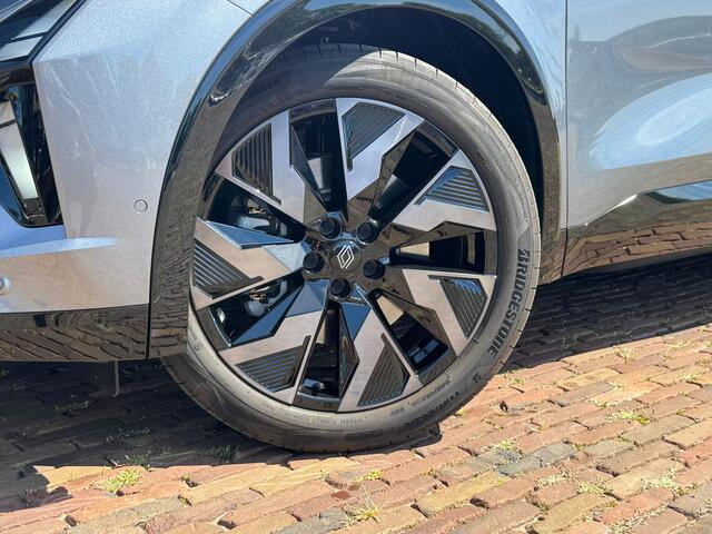 Renault Rafale 1.2 E-Tech 4x4 plug-in hybrid 300 esprit Alpine