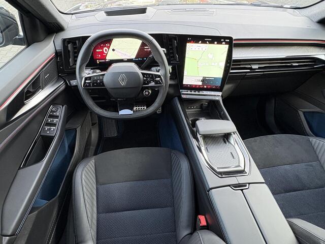 Renault Rafale 1.2 E-Tech 4x4 plug-in hybrid 300 atelier Alpine Panorama, Trekhaak.