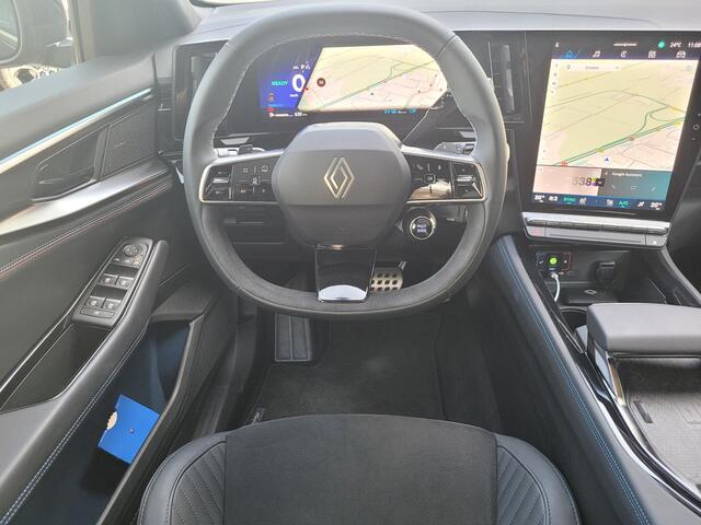 Renault Rafale 1.2 E-Tech full hybrid 200 esprit Alpine | Demo | Panoramadak | Harman Kardon | 360 graden camera | 4 control | Winter pakket |