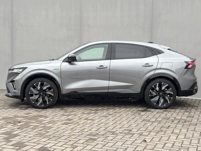 Renault Rafale E-Tech 4x4 plug-in hybrid 300 esprit Alpine / Fabrieksgarantie tot 14-04-2027 / Panoramadak / All Season Banden / Head-Up Display / 360 Graden Camera / Stoel & Stuurverwarming / 4 Control / Apple Carplay & Android Auto / Adpatieve Cruise / Clima / LED / DAB /