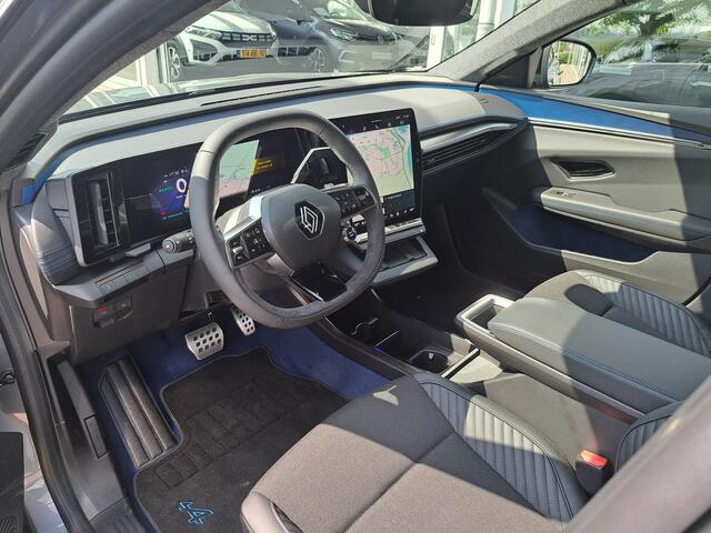 Renault SCENIC E-Tech EV87 long range 220 pk esprit Alpine AUT | Navigatie | Adaptive Cruise | Solar Bay dak | Harman Kardon | BESCHIKBAAR VOOR PROEFRITTEN ! |