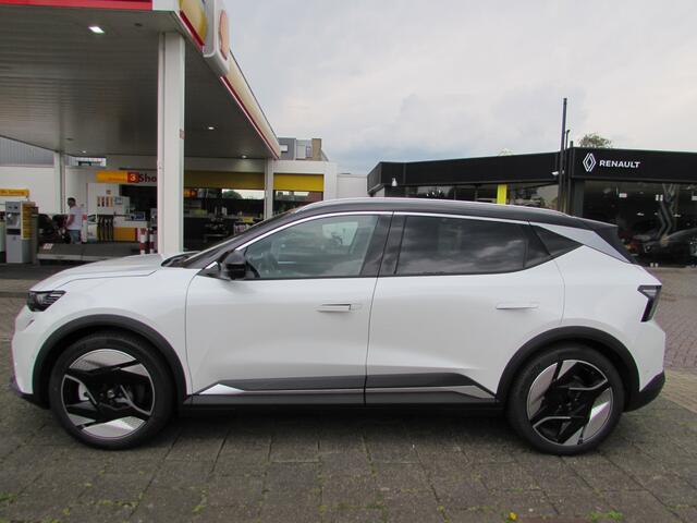 Renault SCENIC E-Tech EV87 long range iconic demo - pack augmented vision - solarbay panoramadak -