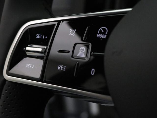 Renault SCENIC E-Tech 220pk EV87 long range iconic 360° Camera | Adapt. cruise | Navi | Solarbay Panodak