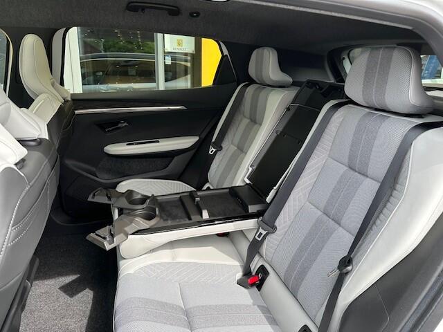 Renault SCENIC E-Tech EV87 long range iconic / PANORAMADAK SOLAR BAY/ Pack Augmented Vision