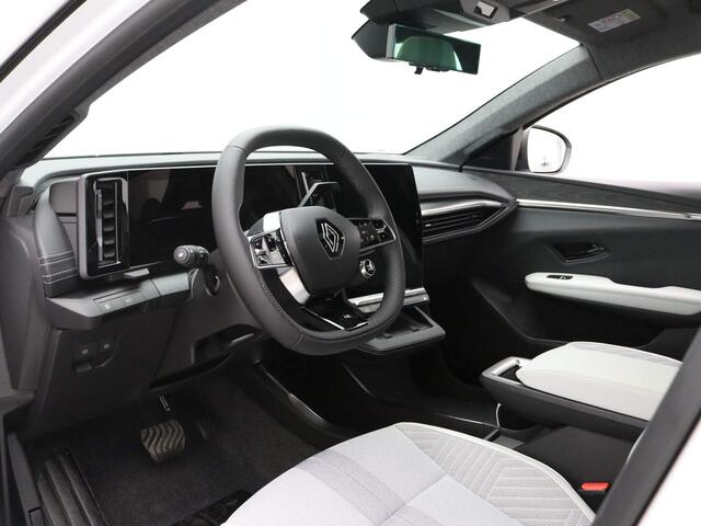 Renault SCENIC E-Tech 220pk EV87 long range iconic 360° Camera | Adapt. cruise | Solarbay elektrochromatisch panodak