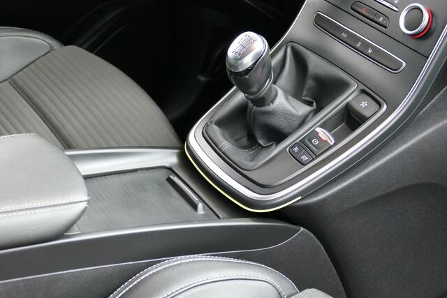 Renault SCENIC 1.2 TCe Intens. Afwijkende Dakkleur, Navi, Camera, Clima, Haak 1850kg