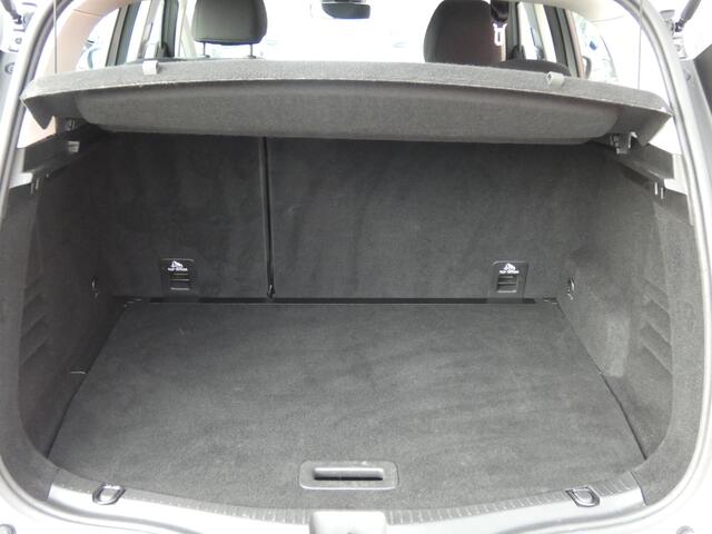 Renault SCENIC 1.3 TCe Limited/ lage km/ zeer mooi!