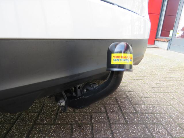 Renault SCENIC 1.3 TCe 140-PK| Automaat| Parkeersens.voor en achter| | Clima-Airco | Keyless | Trekhaak | INCL. BOVAG GARANTIE |