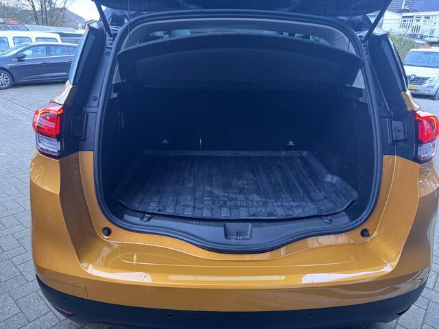 Renault SCENIC 1.3 TCe Intens