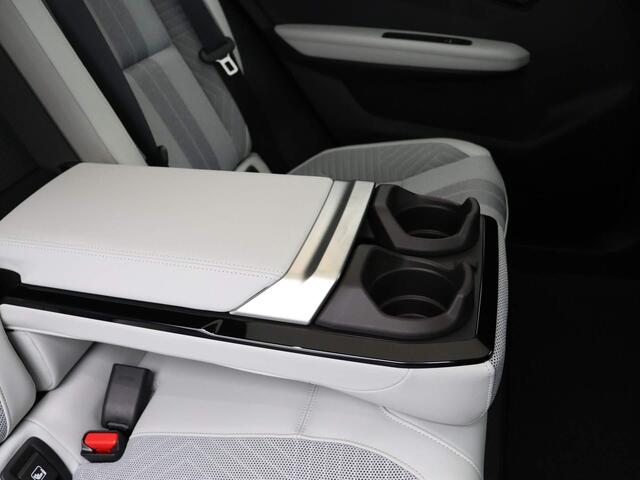 Renault SCENIC E-Tech EV87 long range iconic | Solarbay | Stoel massage | Harman/Kardon | Stoel/Stuur verwarming |