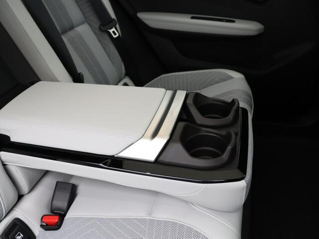 Renault SCENIC E-Tech EV87 long range iconic 220pk | Solarbay panoramisch dak | 360 graden camera | Lederen bekleding |