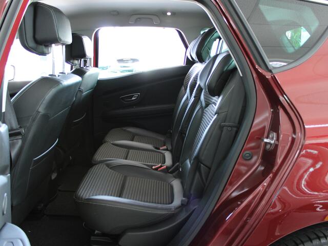 Renault SCENIC 1.3 TCe 140 EDC Bose AUTOMAAT | TREKHAAK | NAVI