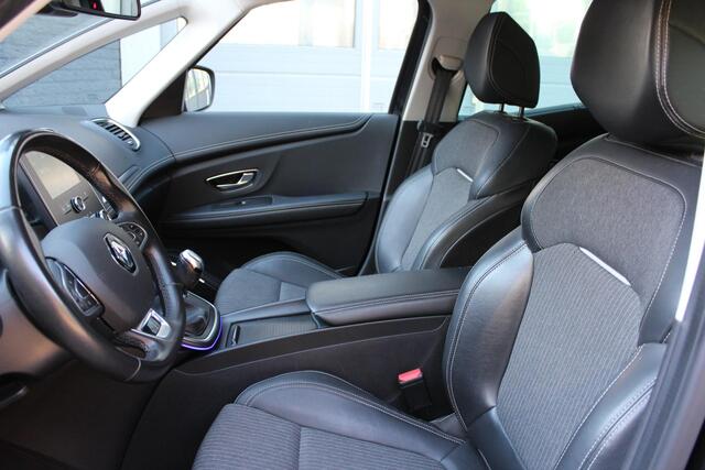Renault SCENIC 1.3 TCe Intens 140 pk Navigatie, Clima,Camera achter,trekverm 1500 kg
